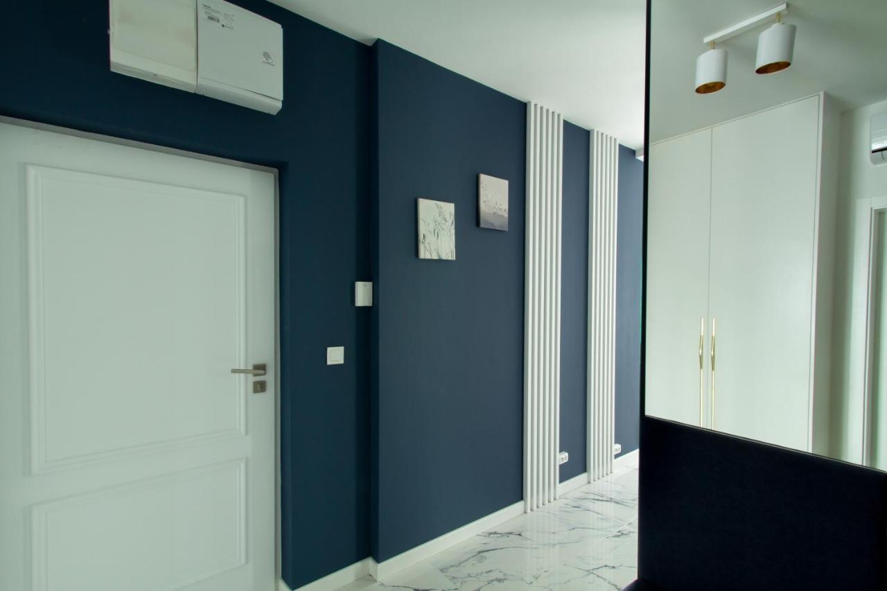 Nowy Apartment Przy Placu Szembeka Warschau Exterior foto